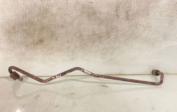 Toyota RAV 4 (XA30) Fuel injector supply line/pipe 
