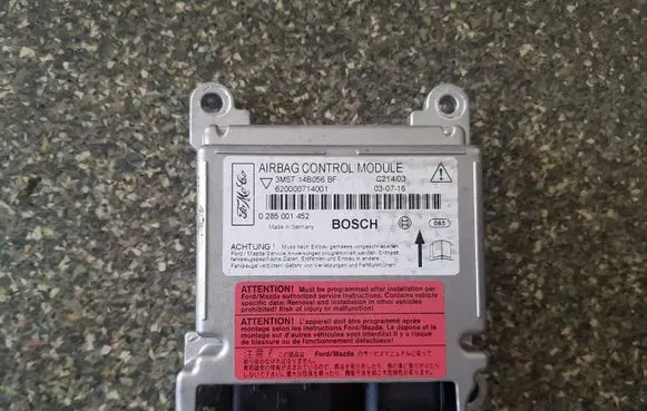 Ford Focus C-MAX Airbag control unit/module 0285001452