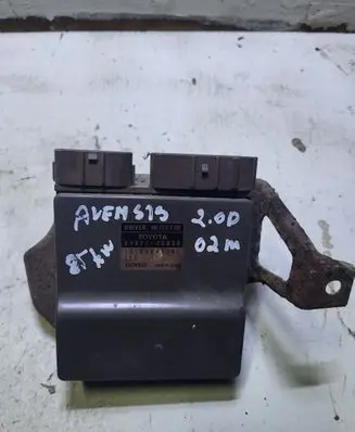 Toyota Avensis Verso Fuel injection control unit/module 8987120030 2861067010