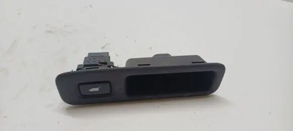 Honda Accord Tailgate opening switch M20419