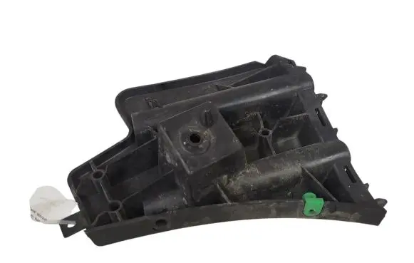 Volvo S60 Front bumper mounting bracket 30796626
