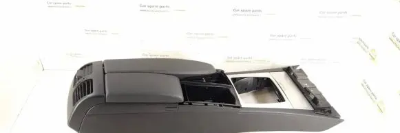 Mercedes-Benz C W204 Armrest 2046800150 2046801350