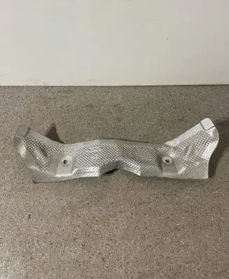 Audi A8 S8 D4 4H Exhaust heat shield 4H0825623B