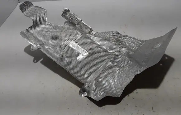 Mercedes-Benz GLA H247 Exhaust heat shield A17768033027