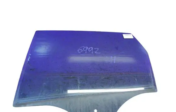 Ford Fiesta Front door window glass four-door 