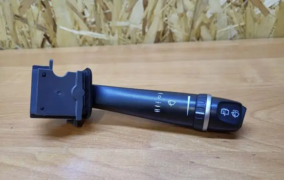 Volvo XC90 Wiper control stalk 31268564 09W45D