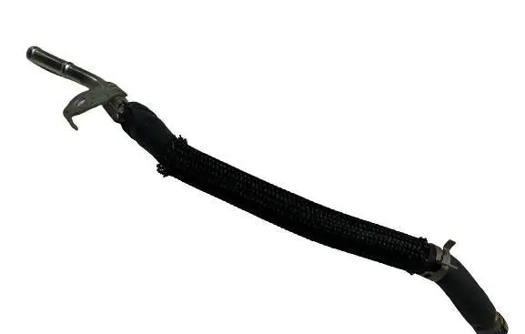 Engine coolant pipe/hose