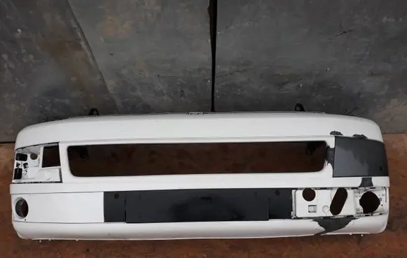 Volkswagen Multivan T5 Front bumper 7E5807221