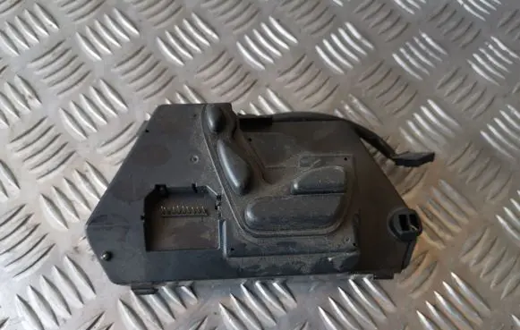 Mercedes-Benz S W220 Seat control switch 2208212758
