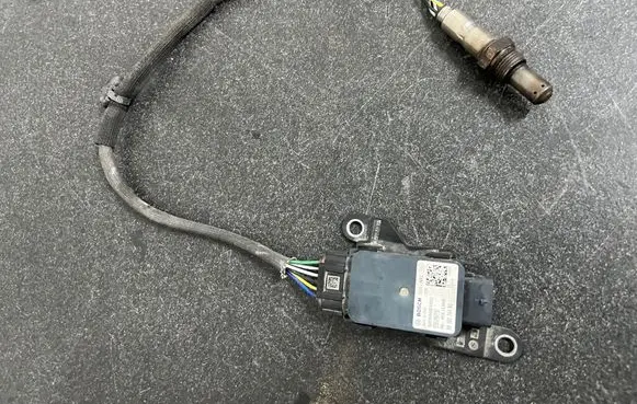 Peugeot Expert Lambda probe sensor 9816276480 0281006851