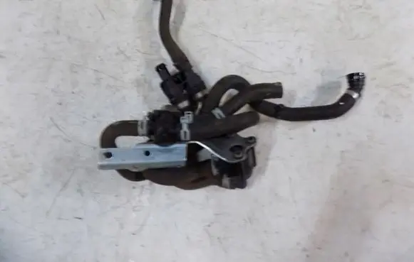 Volvo XC40 Electric auxiliary coolant/water pump