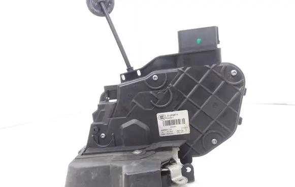 Volvo XC70 Front door lock 31253674