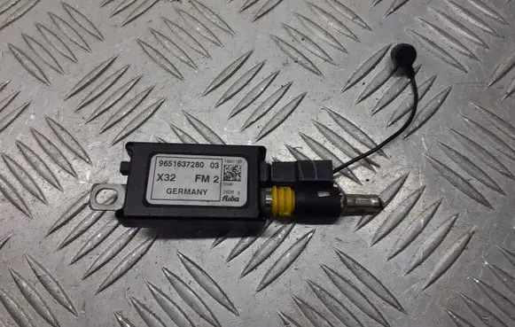 Citroen C5 Sound amplifier 9651637280