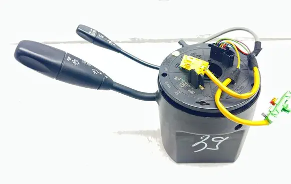 Mercedes-Benz C W203 Wiper turn signal indicator stalk/switch A2035405645