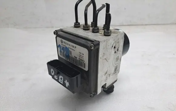 Volkswagen PASSAT CC ABS Pump 3C0614109P