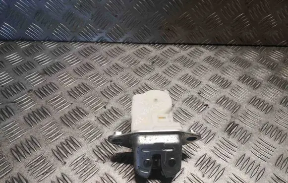 Tailgate/trunk/boot lock/catch/latch