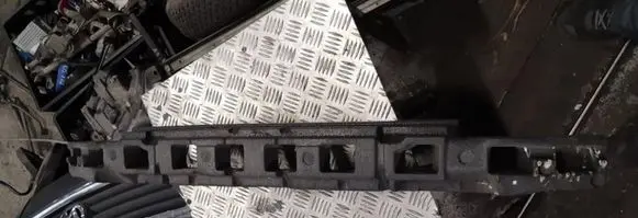 Front bumper foam support bar