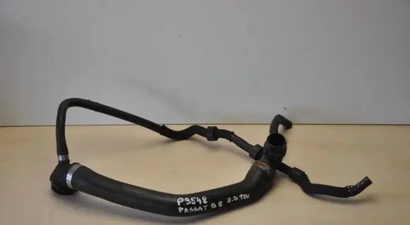 Volkswagen PASSAT B8 Engine coolant pipe/hose 5Q0122101GH