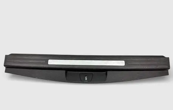 Cadillac Escalade Trunk/boot sill cover protection 15931763 15828748