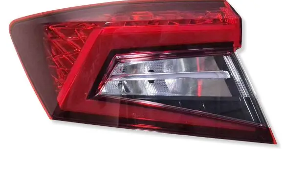 Skoda Karoq Rear/tail lights 57A945207 02112018
