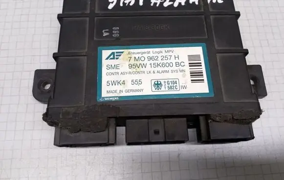 Seat Alhambra (Mk1) Comfort/convenience module 7M0962257H 95VW15K600BC 5WK4555