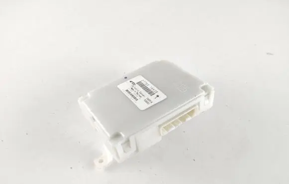 Nissan Juke I F15 Other control units/modules 277601KK0B 724001 040514