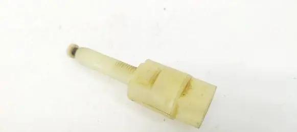 Audi A6 S6 C5 4B Brake pedal sensor switch 4A0945515A