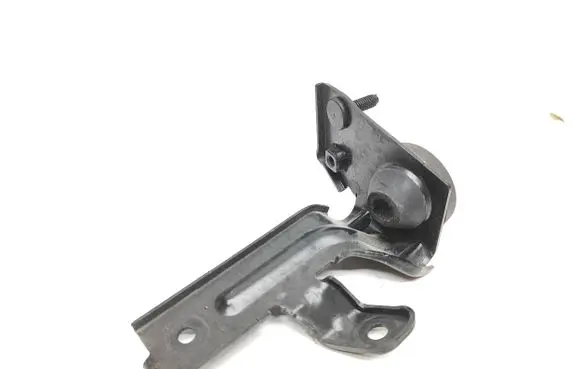 Hyundai Santa Fe Other engine bay part