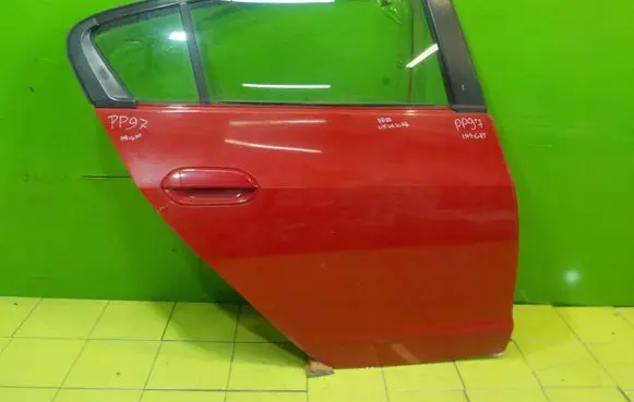 Honda Insight Rear door PP97