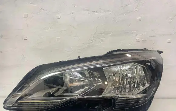 Peugeot 5008 II Headlight/headlamp 9810478180 90056582 HCRPL17602
