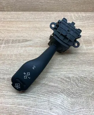 BMW 5 E39 Indicator stalk 8363668 01104010