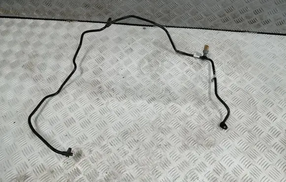 Air conditioning (A/C) pipe/hose