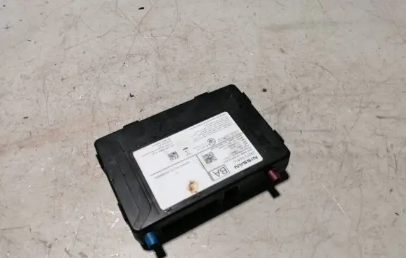 Nissan Pathfinder R52 Other control units/modules 282755AA1C