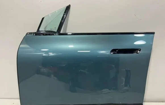 BMW iX Front door 9880291