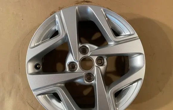 Hyundai i10 R15 alloy rim 52910K7100