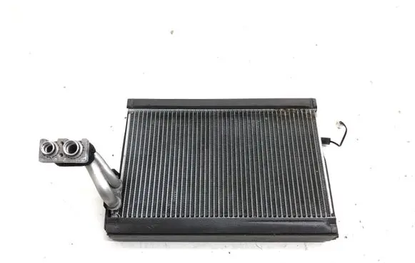 Air conditioning (A/C) radiator (interior)