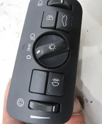 Volvo S60 Light switch 30739433