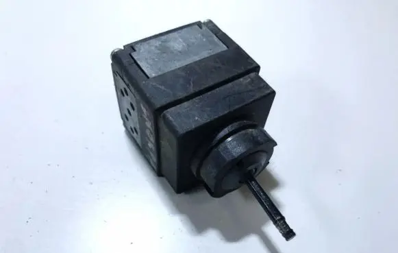 Ford Scorpio Wing mirror switch