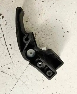 Engine bonnet (hood) release handle