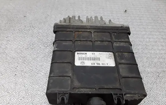 Ford Galaxy Engine control unit/module 0281001251 028906021P