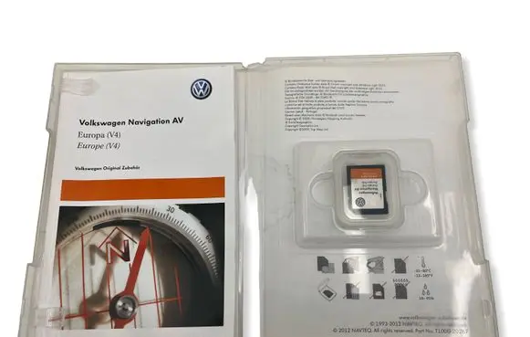 Volkswagen Touareg II Navigation maps CD/DVD 7P6051236H