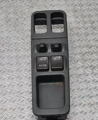 Volvo S40, V40 Electric window control switch 30815232