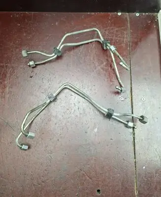 Peugeot 5008 Fuel injector supply line/pipe 
