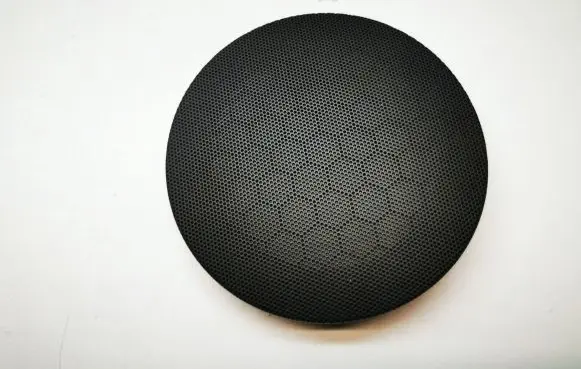 Side speaker trim/cover
