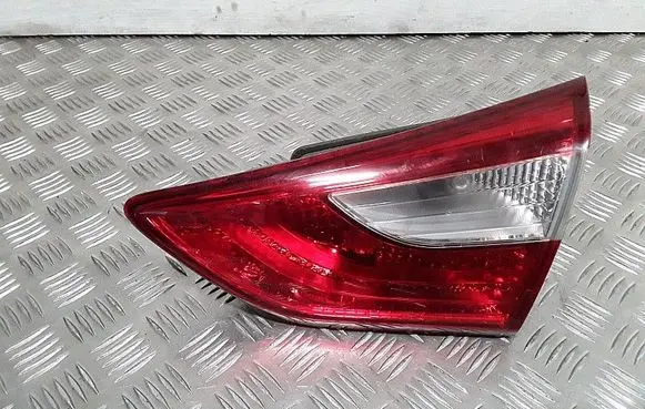 Hyundai i30 Tailgate rear/tail lights 92404A50