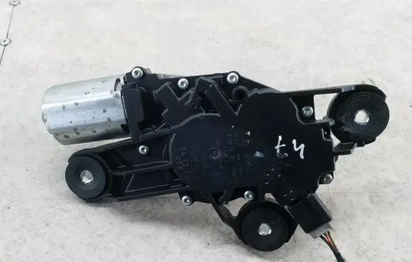 Ford Focus Rear window wiper motor 3M51R17K441AE