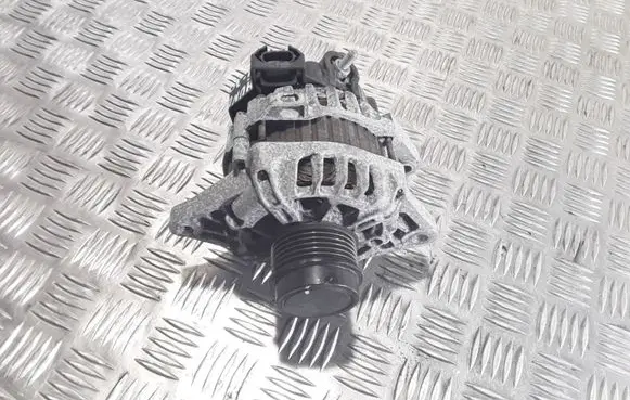 Hyundai i30 Generator/alternator 2610164