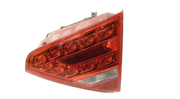 Audi A5 8T 8F Tailgate rear/tail lights 8T0945094A