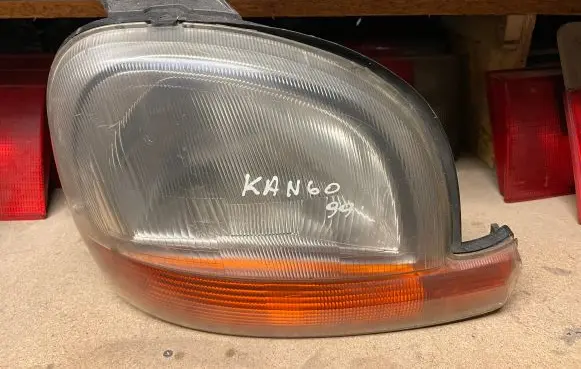 Renault Kangoo I Headlight/headlamp