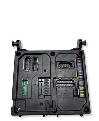 Ford Galaxy Fuse module S120042300B 4M2114B205CA 7M3962258AH